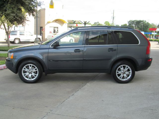 2005 Volvo XC90 4WD 4dr Sport