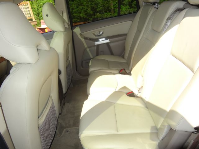 2005 Volvo XC90 Sport 4x4 SUV