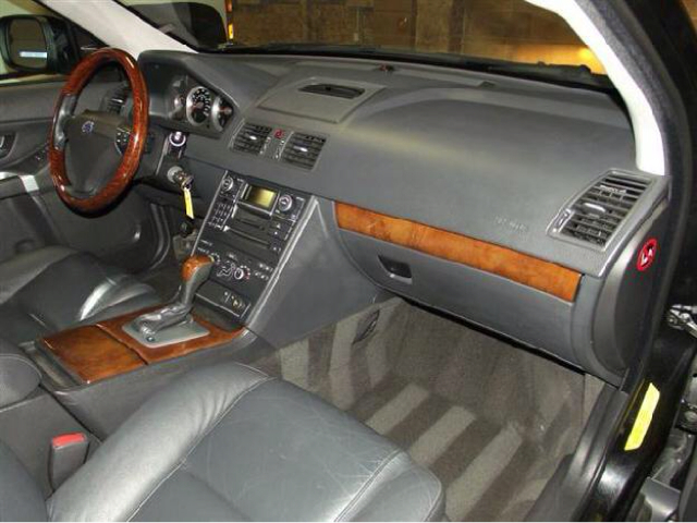 2005 Volvo XC90 SE-R