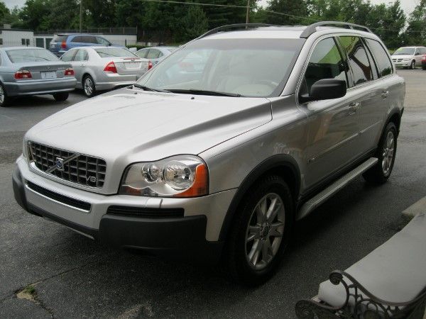 2005 Volvo XC90 SE-R