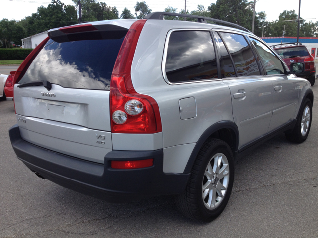 2005 Volvo XC90 SE-R