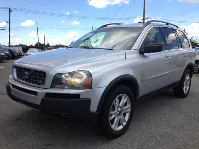 2005 Volvo XC90 SE-R