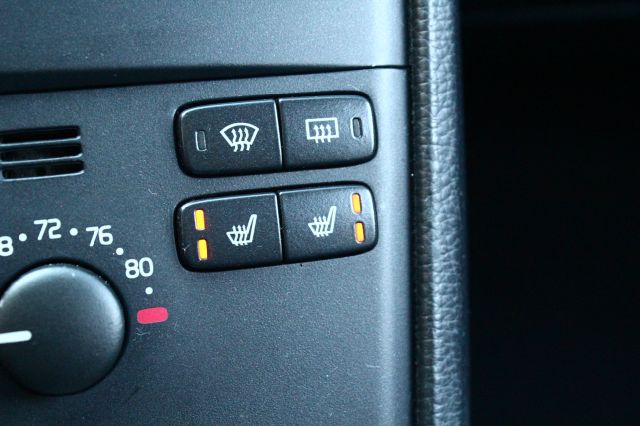 2005 Volvo XC90 SE-R