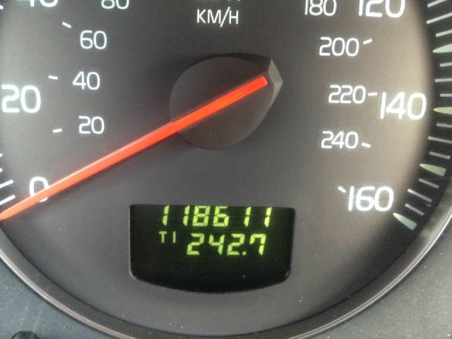 2005 Volvo XC90 SE-R