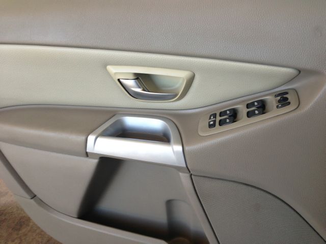 2005 Volvo XC90 4WD 4dr Sport