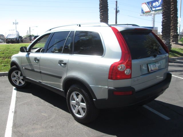 2005 Volvo XC90 3.0si Navigation Pano Htd Sts