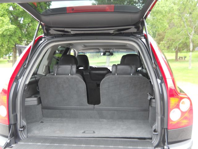 2006 Volvo XC90 4WD 4dr Sport