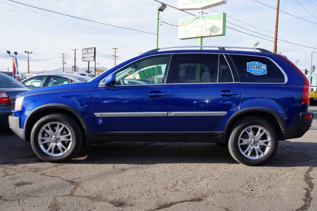 2006 Volvo XC90 Denali Pickup 4D 6 1/2 Ft