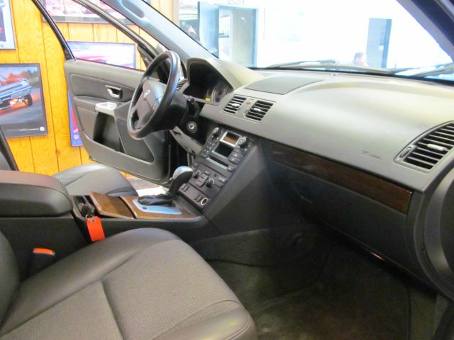 2006 Volvo XC90 4WD 4dr Sport