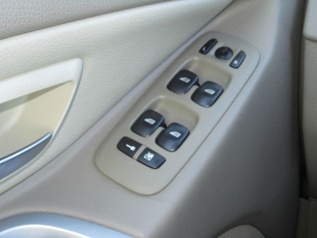 2006 Volvo XC90 SE-R