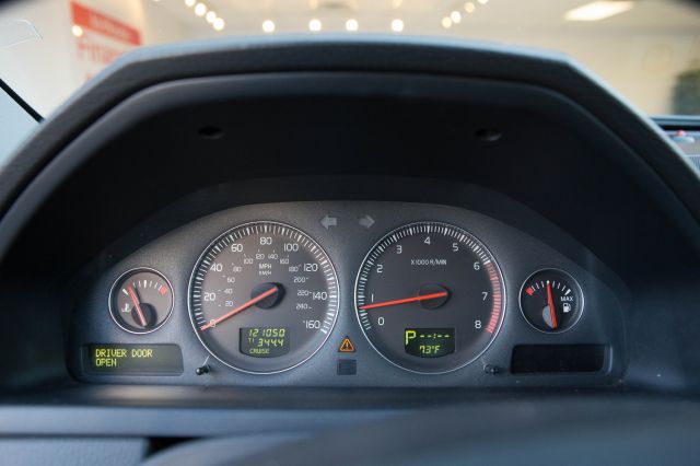 2006 Volvo XC90 4WD 4dr Sport