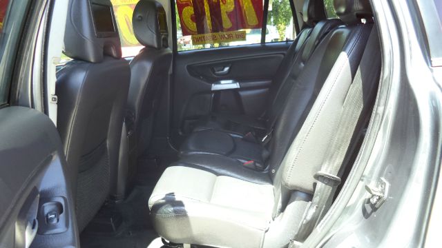 2006 Volvo XC90 T6 AWD Leather Moonroof Navigation