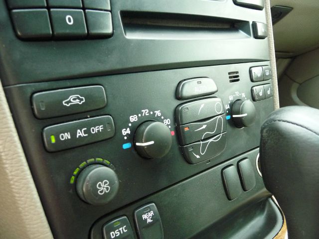 2006 Volvo XC90 4WD 4dr Sport