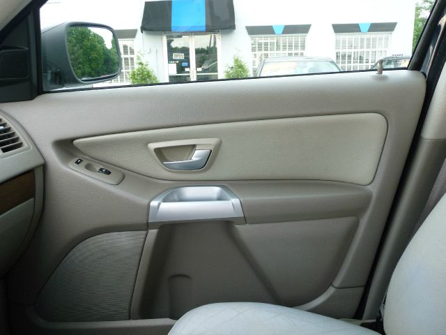 2006 Volvo XC90 4WD 4dr Sport