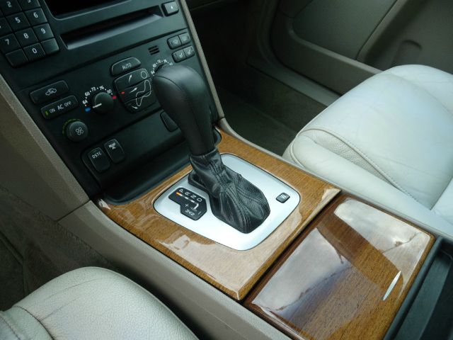 2006 Volvo XC90 4WD 4dr Sport