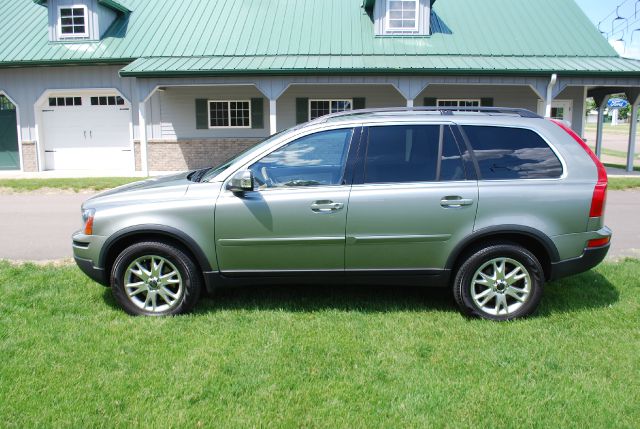 2008 Volvo XC90 Supercab SRW 4X