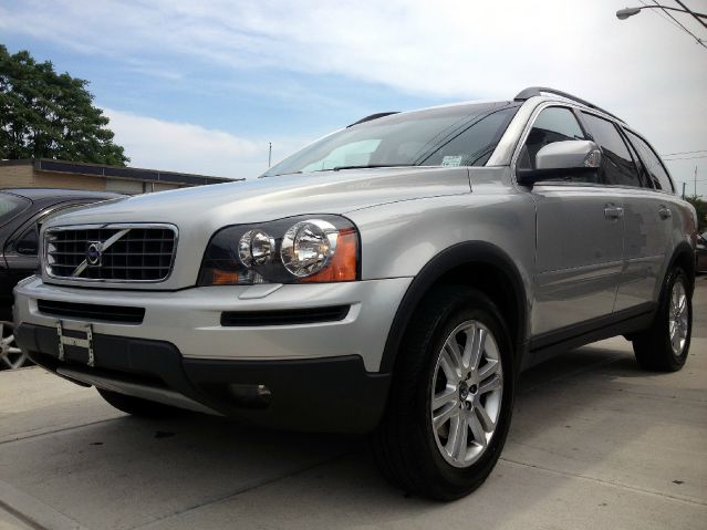 2010 Volvo XC90 ZX3 S