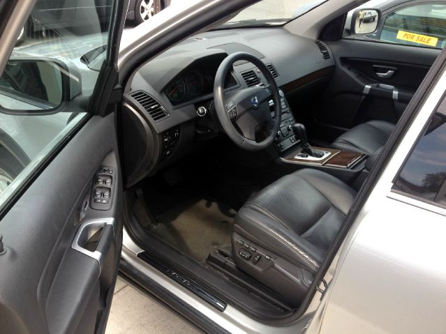 2010 Volvo XC90 ZX3 S