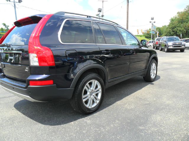 2010 Volvo XC90 ZX3 S