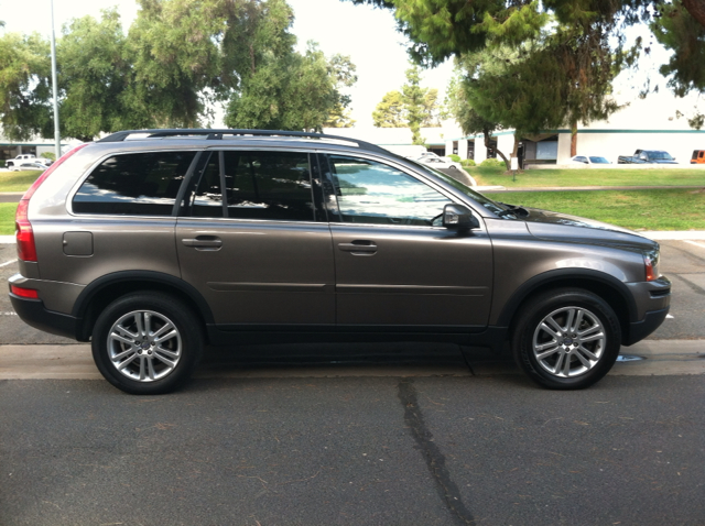2010 Volvo XC90 SES 5dr