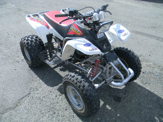 2001 YAMAHA Blaster Automatic Leather/sunroof