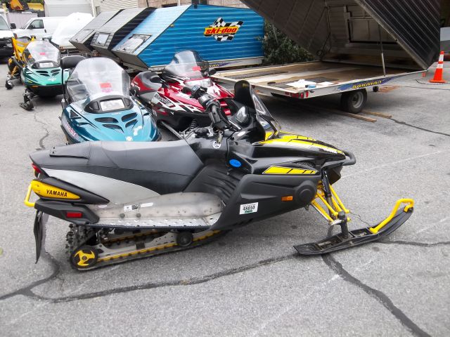 2006 YAMAHA Nytro ER With Navigation AWD Sedan