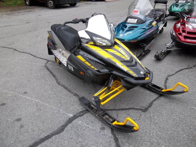 2006 YAMAHA Nytro ER With Navigation AWD Sedan