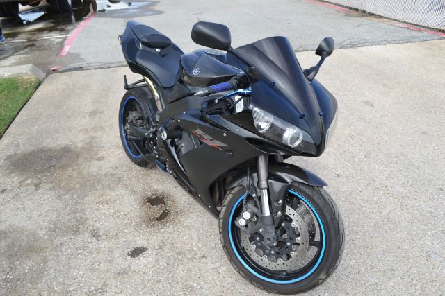 2005 YAMAHA r-1 Unknown