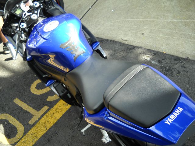 2007 YAMAHA R-6S Carpet Cleaning Vancall NOW