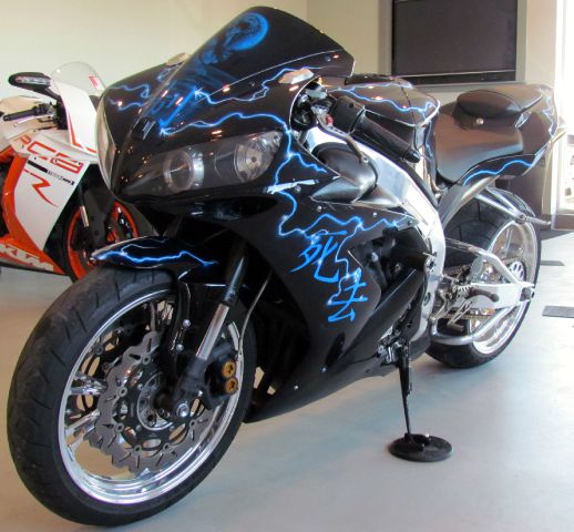 2004 YAMAHA R1 Unknown