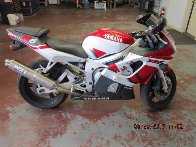 2000 YAMAHA R6 Unknown