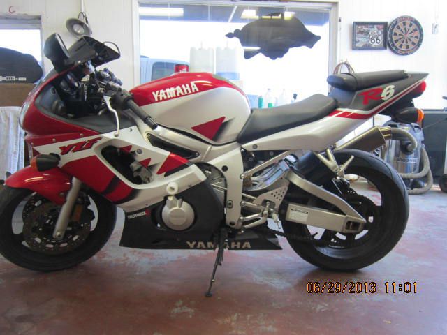 2000 YAMAHA R6 Unknown