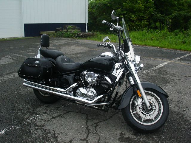 2006 YAMAHA V-Star 1100 FWD 4dr 1LT SUV