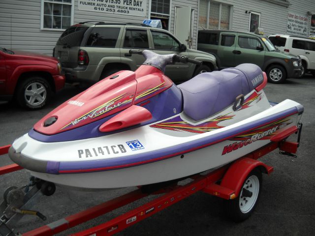1997 YAMAHA WAVERUNNER 1100 4dr Sdn Quattro