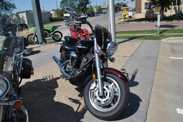 2009 YAMAHA XVS1300 Extra Value Package