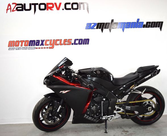 2011 YAMAHA YZF-R1 Unknown