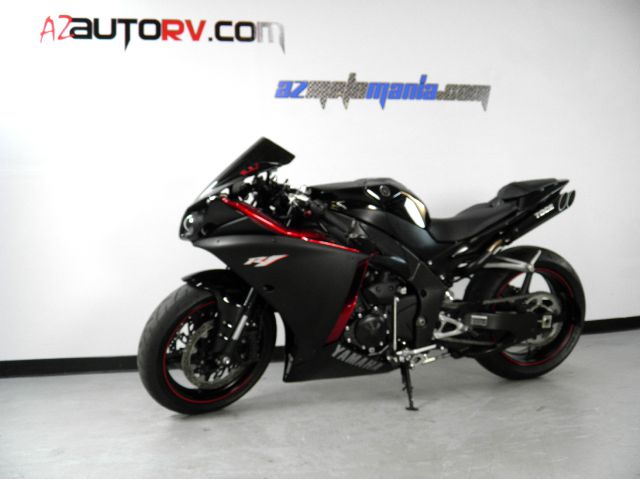 2011 YAMAHA YZF-R1 Unknown